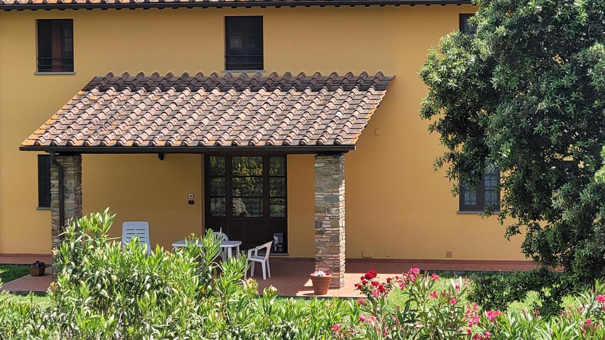 Agriturismo Podere Casalone Limite Exteriör bild